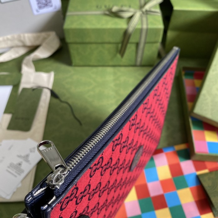  Handbag   Gucci   661105   size  30*25*1.5  cm 