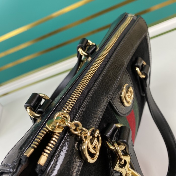  Handbag   Gucci    547551   size   24*20*10  cm 