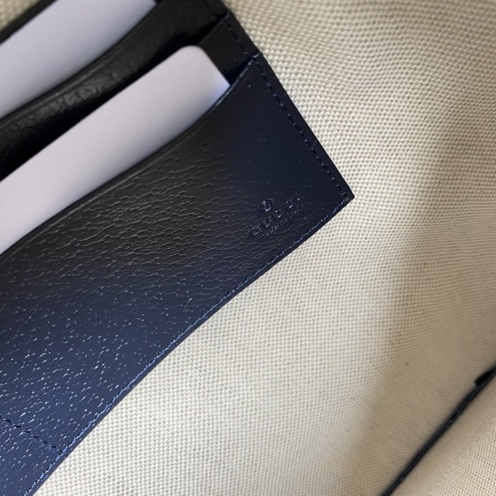  Handbag   Gucci   661105   size  30*25*1.5  cm 