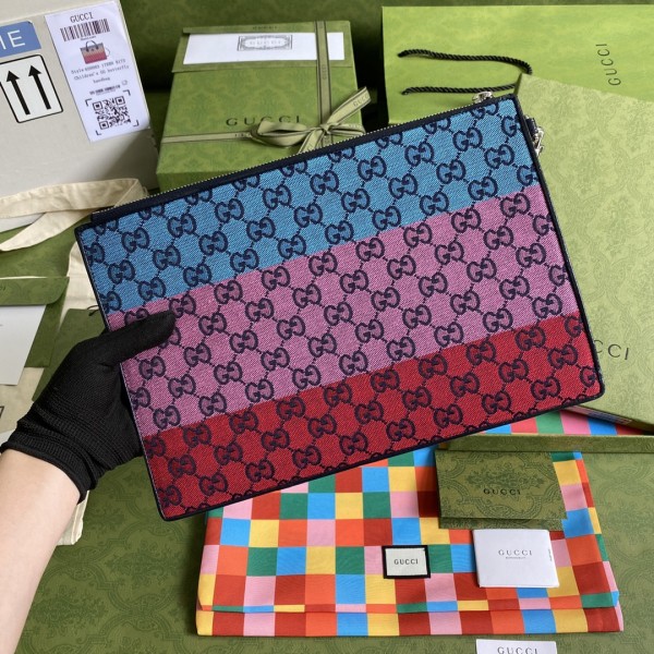  Handbag    Gucci  657581   size  30*25*1.5  cm 