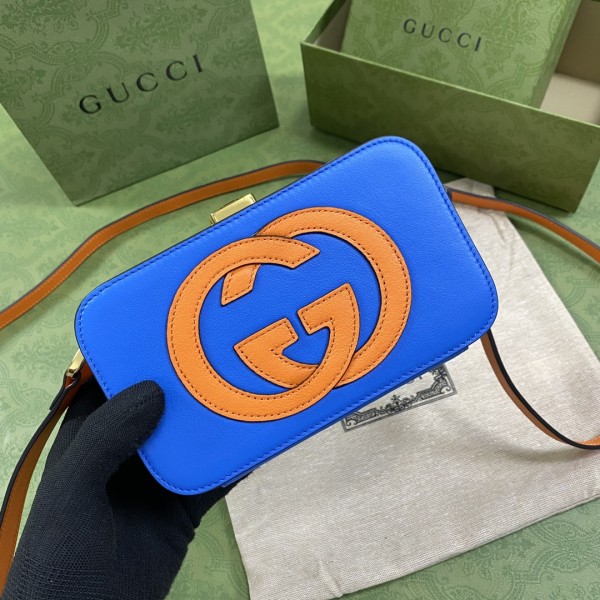  Handbag   Gucci  658230  size   17*10*5.5  cm