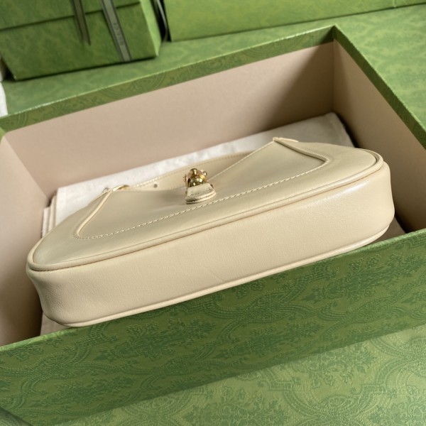  Handbag    Gucci   637091  size  19*13*3  cm 