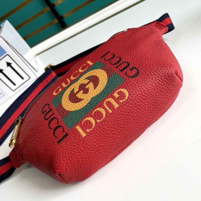  Handbag    Gucci    527792  size   22*13*6  cm