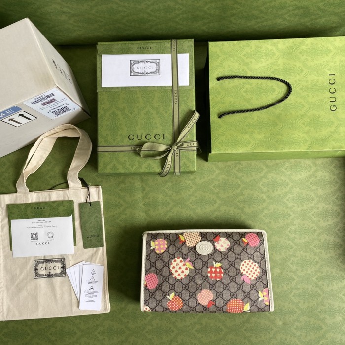  Handbag  Gucci  664114  size  28.5*18*9  cm  