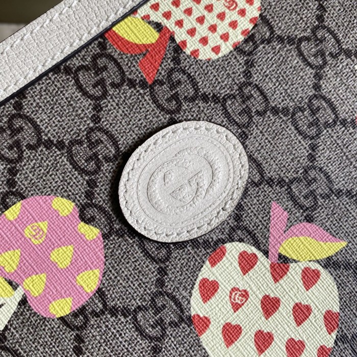  Handbag    Gucci  598125  size  30*22*5.5  cm