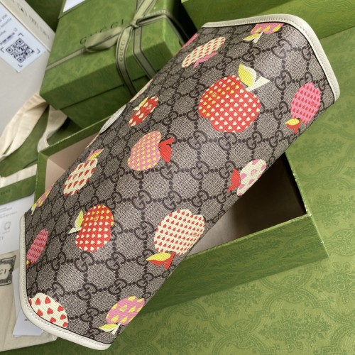  Handbag  Gucci  664114  size  28.5*18*9  cm  