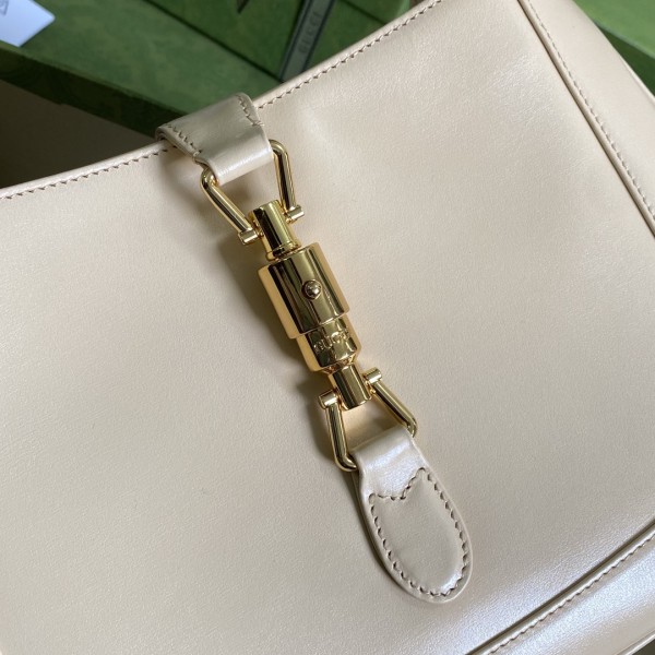  Handbag  Gucci  636709  size 28*19*4.5  cm