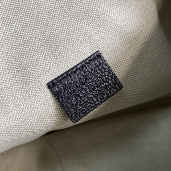  Handbag    Gucci   493869  size  28*17.5*7.6   cm