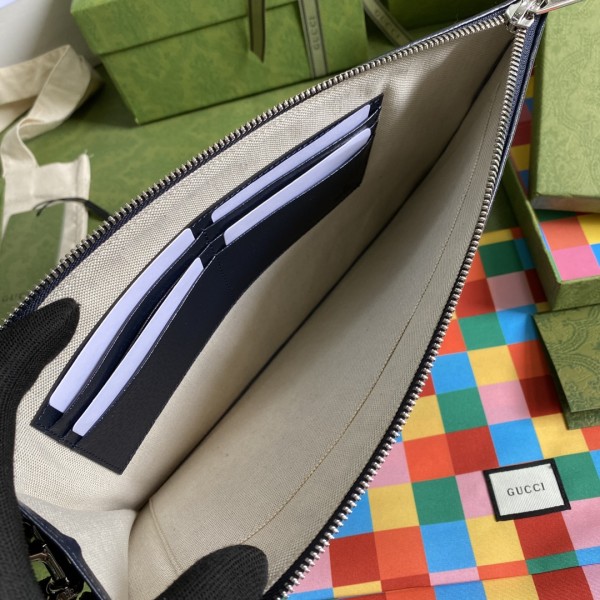 Handbag   Gucci  657581   size  30*25*1.5  cm