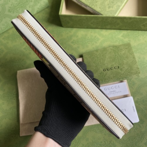  Handbag   Gucci   663924  size  19*10.5*2 cm