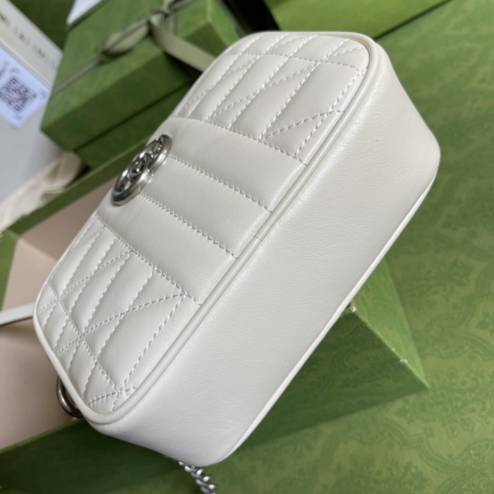 GUCCI GG Marmont Leather Camera Bag, Crossbody Bag, Shoulder Bag Women's White 634936-UM8BN-9022 size 18*6*12 cm