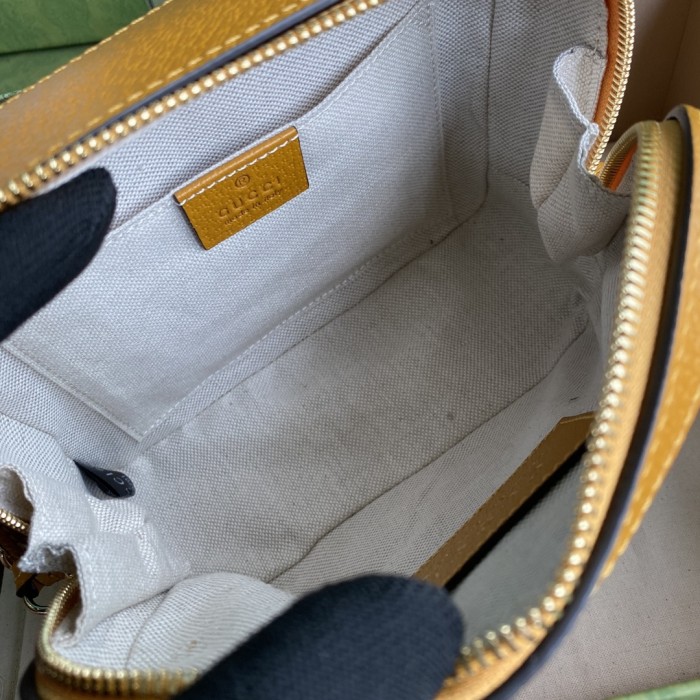 Handbag   Gucci   602576  size  18.5*15*7.5  cm