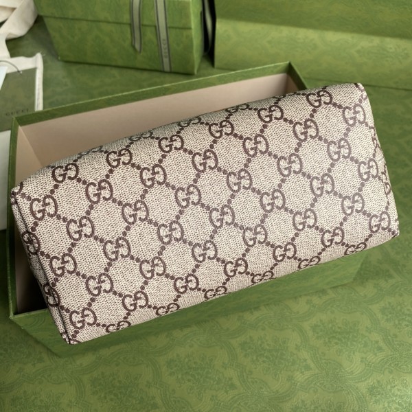 Handbag   Gucci  410812  size  21*20*10  cm