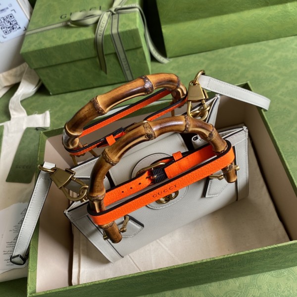  Handbag   Gucci   655661   size   20*16*10  cm