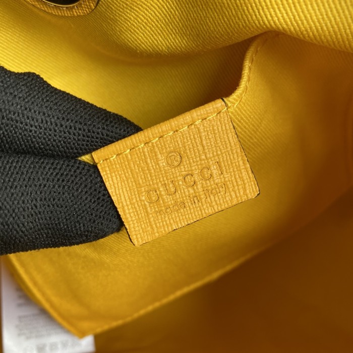  Handbag   Gucci  410812  size 21*20*10  cm