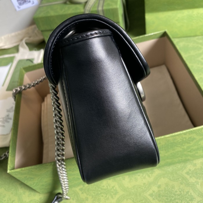 Handbag    Gucci  443497  size  26*15*7  cm