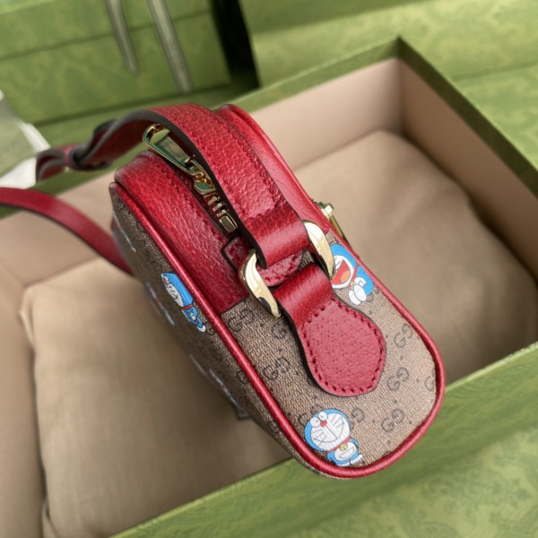  Handbag   Gucci   647784  size  17.5*12*5.5  cm