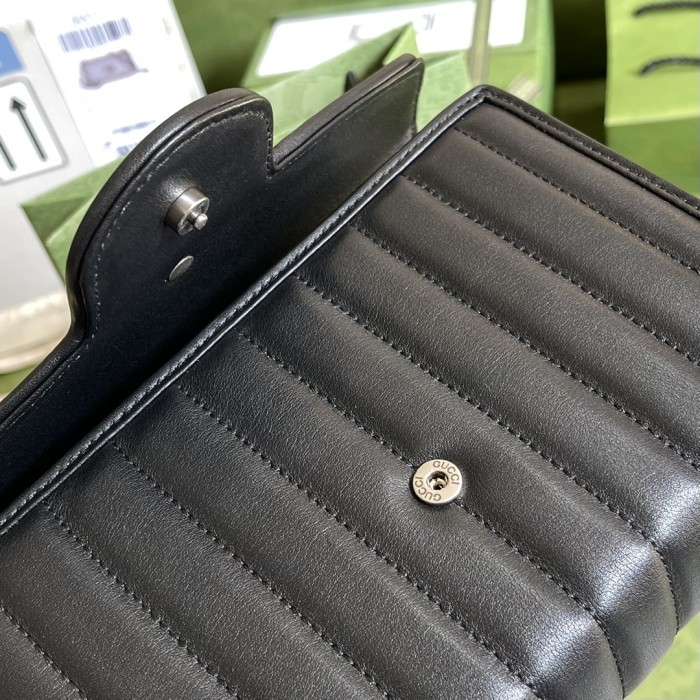  Handbag  Gucci  474575  size  20*13*6  cm