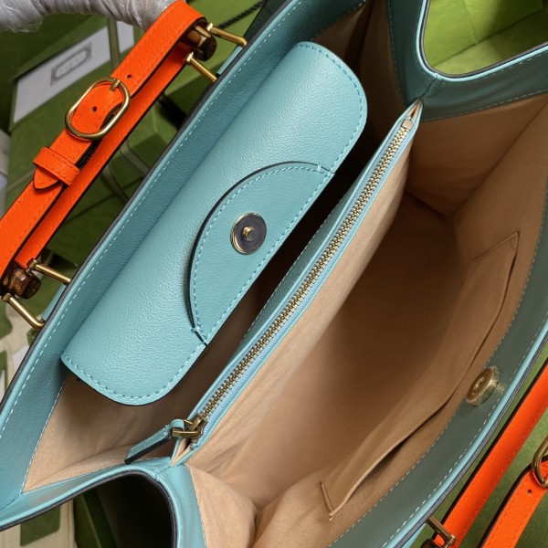  Handbag   Gucci   655658  size  35*30*14  cm