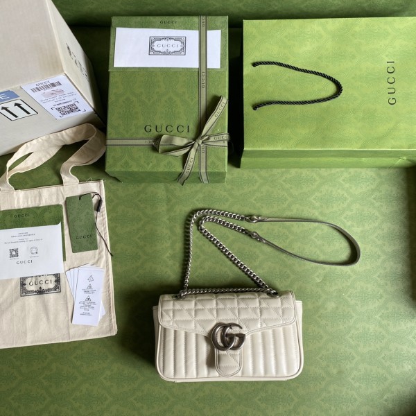 Handbag    Gucci  443497  size  26*15*7  cm