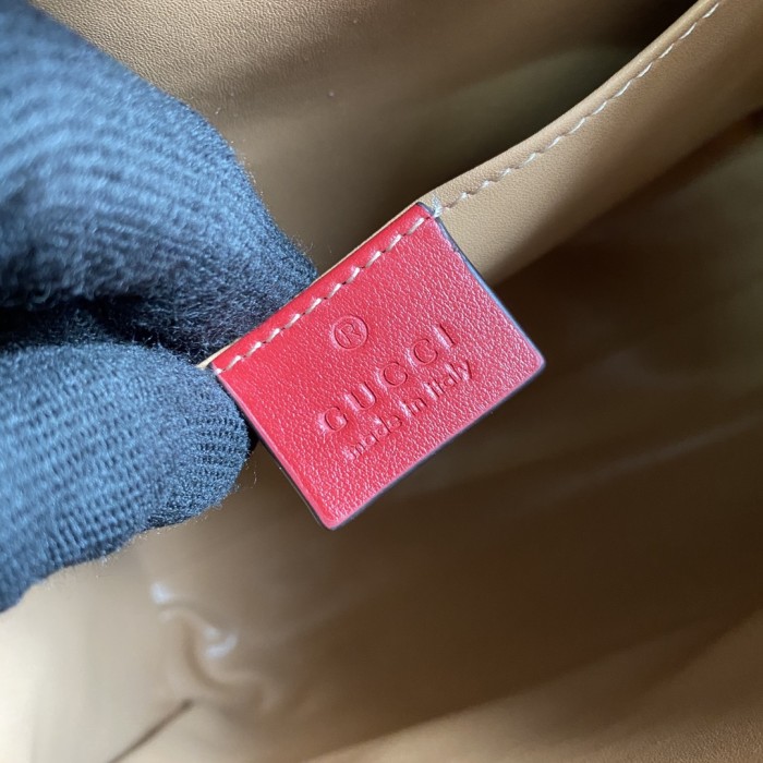  Handbag  Gucci  660195  size  27*24*11  cm