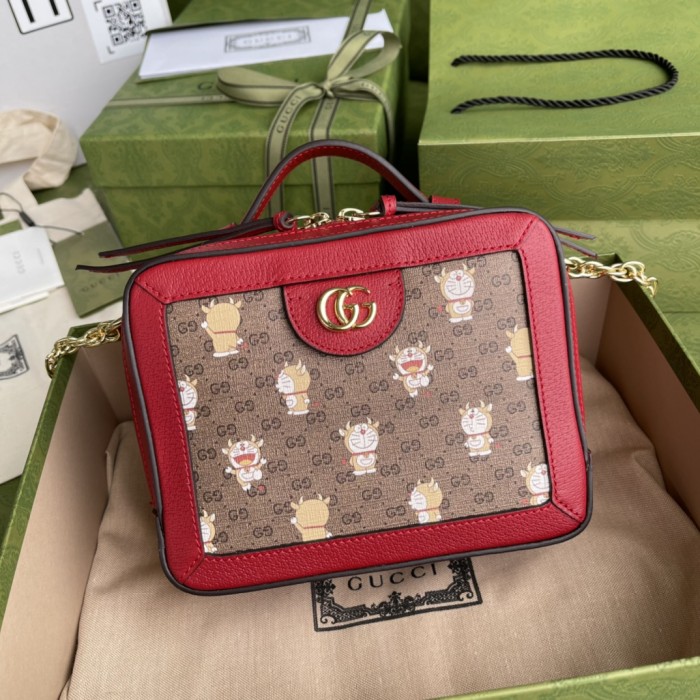  Handbag    Gucci  655592   size  18.5*15*17.5  cm