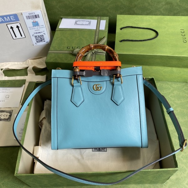 Handbag   Gucci   660195  size  27*24*11  cm