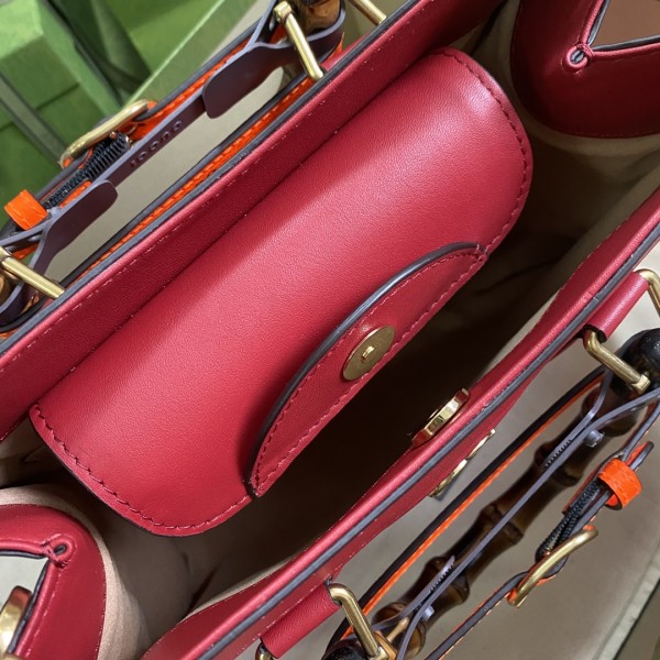  Handbag  Gucci  660195  size  27*24*11  cm