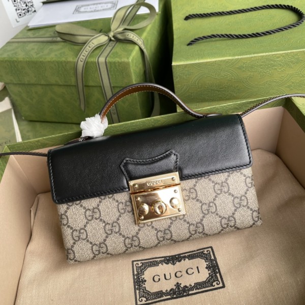 Handbag   Gucci  652683   size  18*10*5  cm