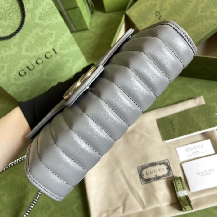 Handbag   Gucci  474575  size  20*13*6  cm