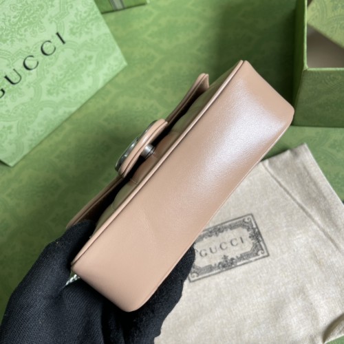 Handbag   Gucci  476433  size 16.5*10.2*5.1  cm