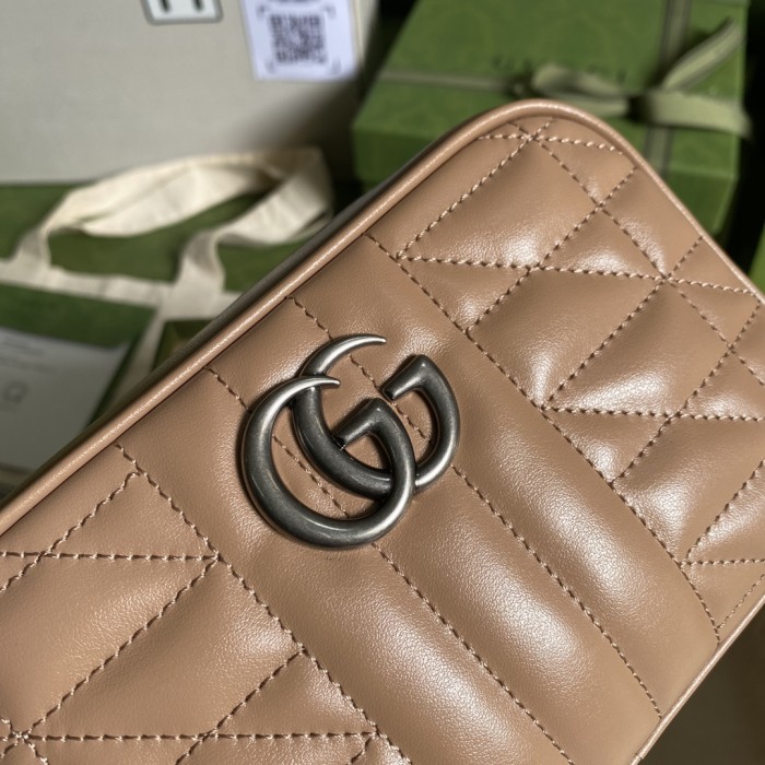 GUCCI GG Marmont Leather Camera Bag, Shoulder Bag, Crossbody Bag Women's Milk Tea 634936-UM8BN-2754 12*18*6 cm