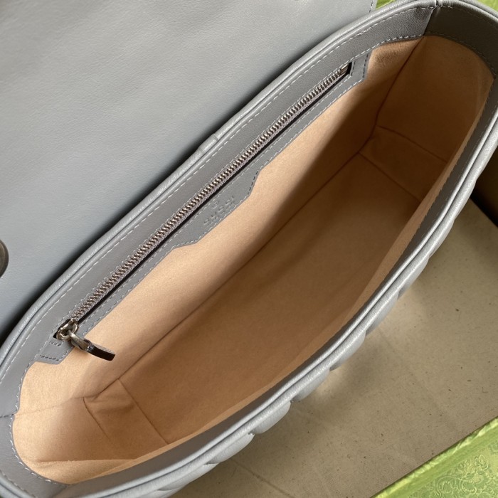  Handbag   Gucci  443497  size  26*15*7  cm