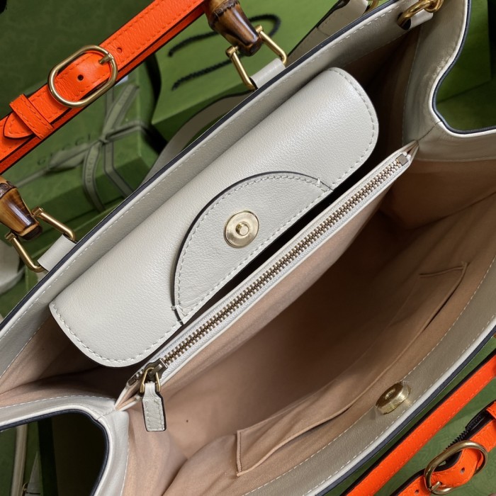 Handbag  Gucci  655658  size  35*30*14  cm