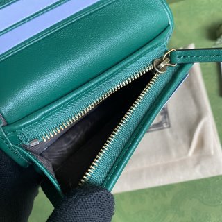  Handbag   Gucci  658244   size  11*9*3  cm