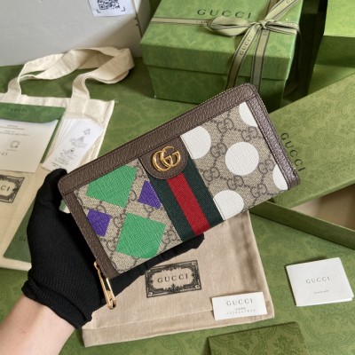  Handbag   Gucci  523154  size  19.5*11*3  cm