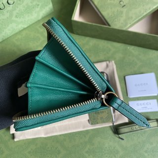  Handbag   Gucci   658634   size  19*10*3.5  cm  