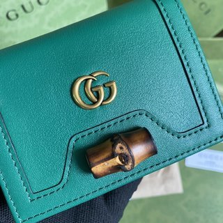  Handbag   Gucci  658244   size  11*9*3  cm