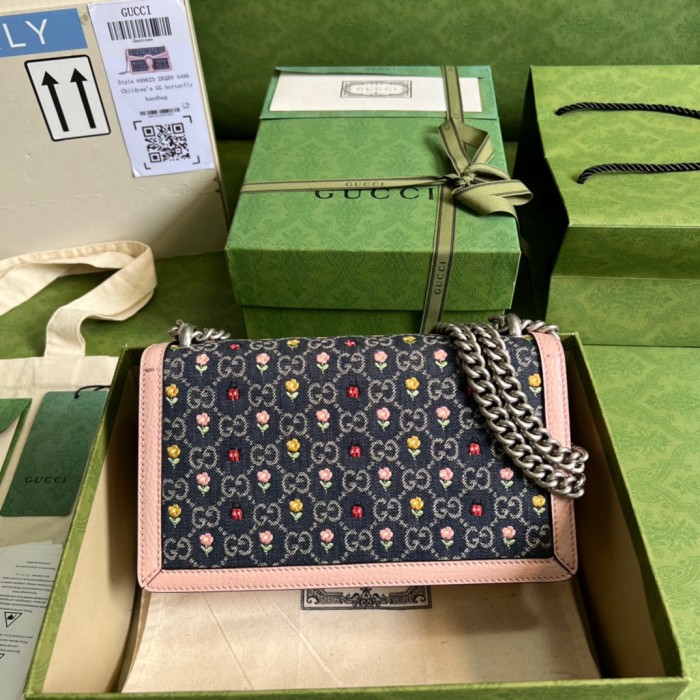  Handbag   Gucci  499623  size   25*13.5*7  cm