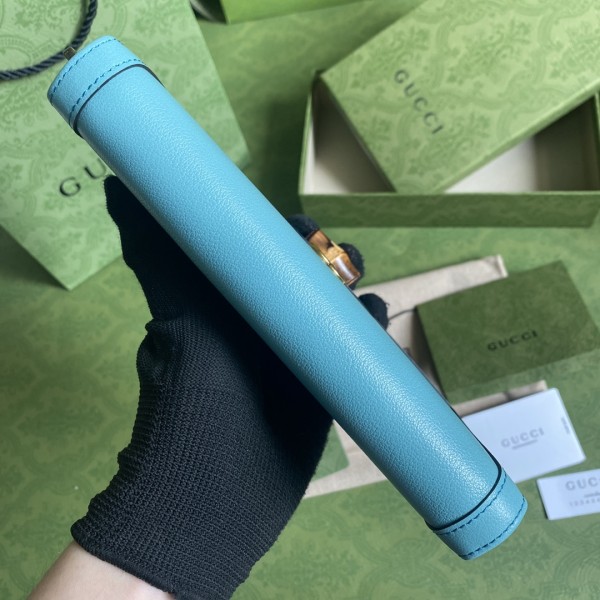  Handbag   Gucci  658634  size  19*10*3.5  cm