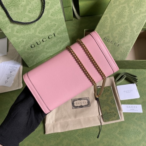  Handbag  Gucci  658243   size  19*10*3.5 cm