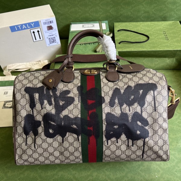  Handbag   Gucci   680124  size  44*27*24  cm