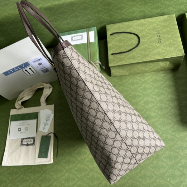 Handbag   Gucci  680127  size  41.5x39.5x19.5  cm