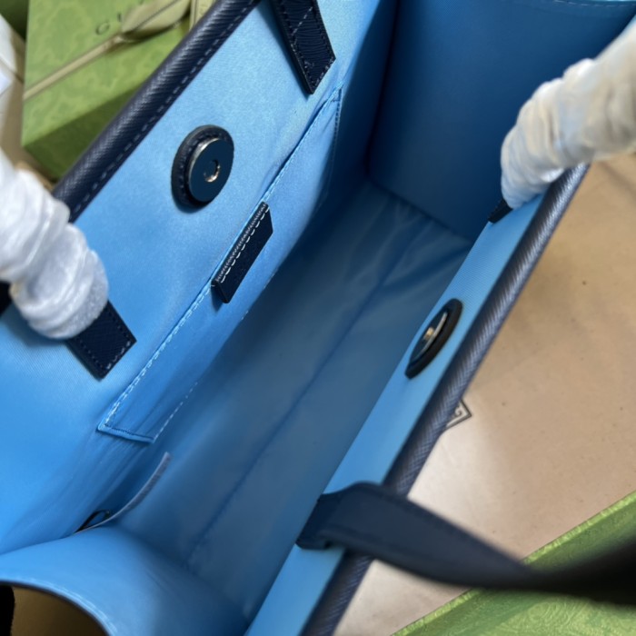  Handbag  Gucci   605614   size  28*26.5*9   cm