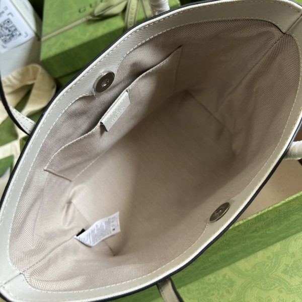 Handbag  Gucci   410812  size   21*20*10  cm