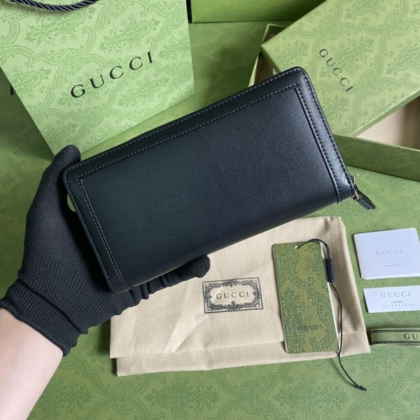  Handbag   Gucci  658634  size  19*10*3.5  cm