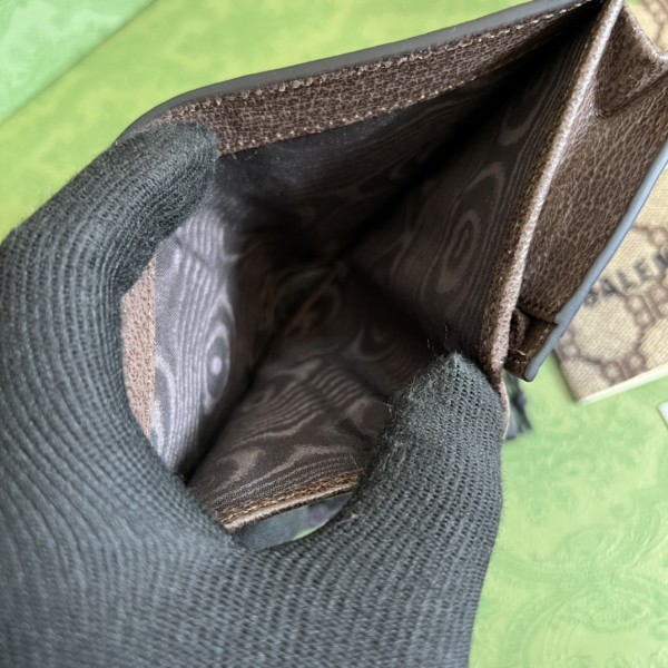  Handbag    Gucci  680385  size  10.9*7.9*2.8  cm