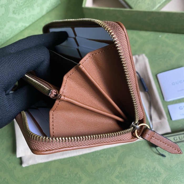  Handbag   Gucci  658634  size  19*10*3.5  cm 