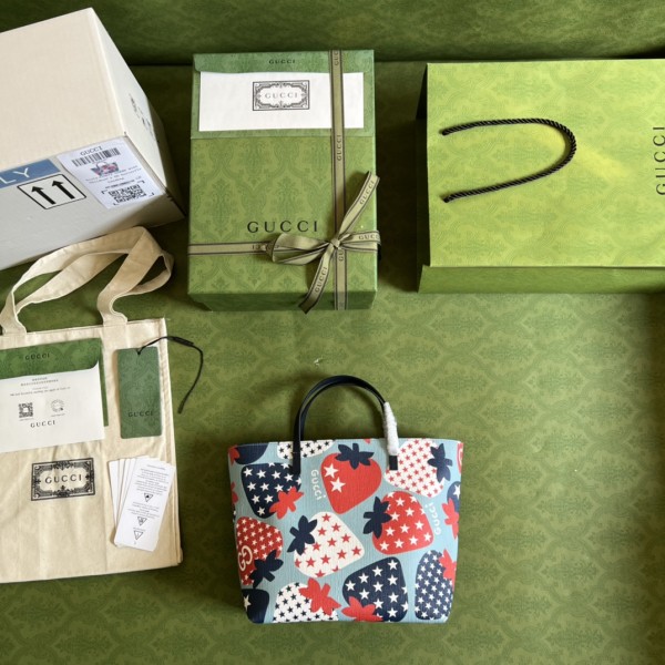  Handbag  Gucci  410812  size  21*20*10  cm