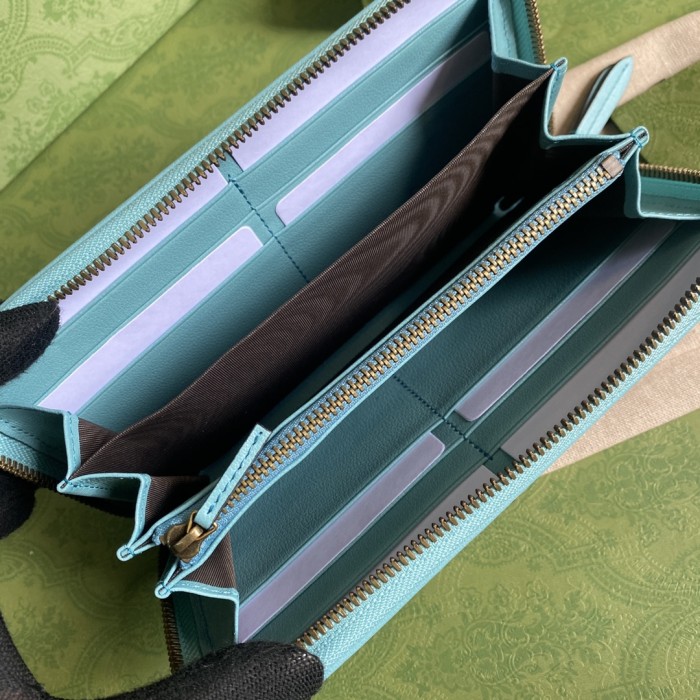  Handbag   Gucci  658634  size  19*10*3.5  cm